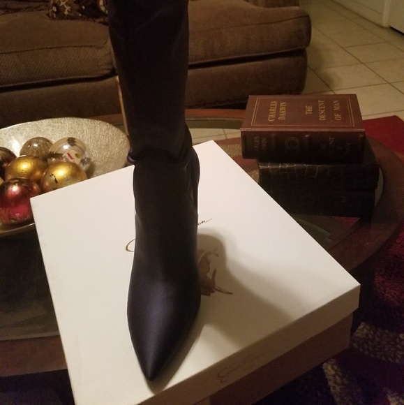 Jessica Simpson Sz 6.5 Over The Knee Satin Boots - Picture 5 of 8